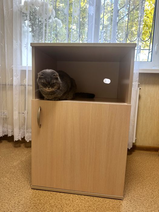 Продам тумбу кухонную