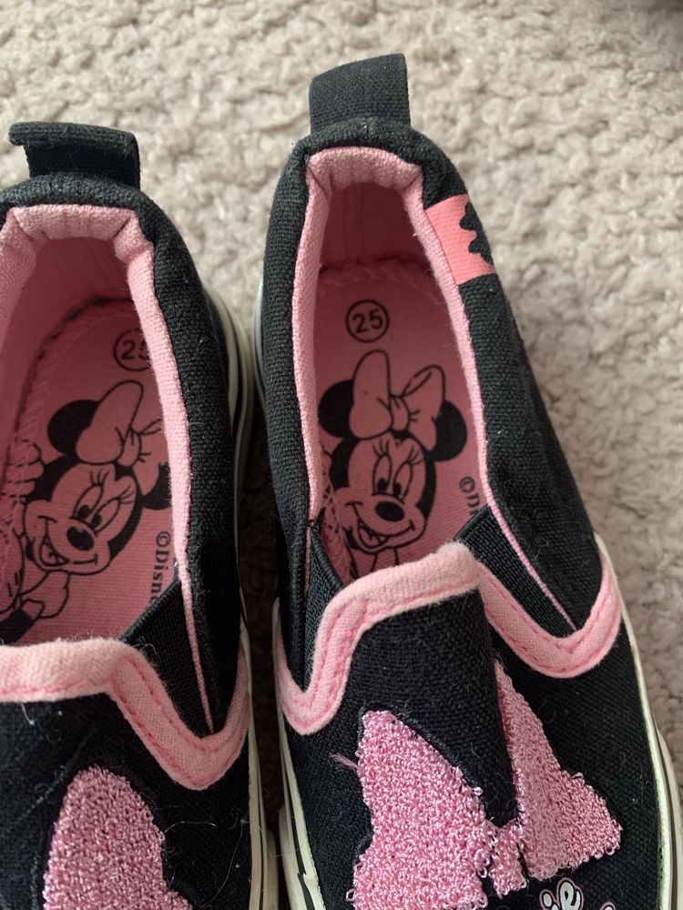 Trampki czarne Minnie Mouse rozm 25