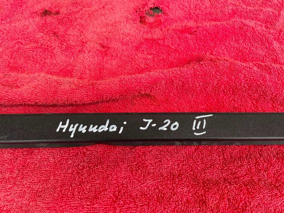 Hyundai I-20 III Listwa Lewa Szyby Przód