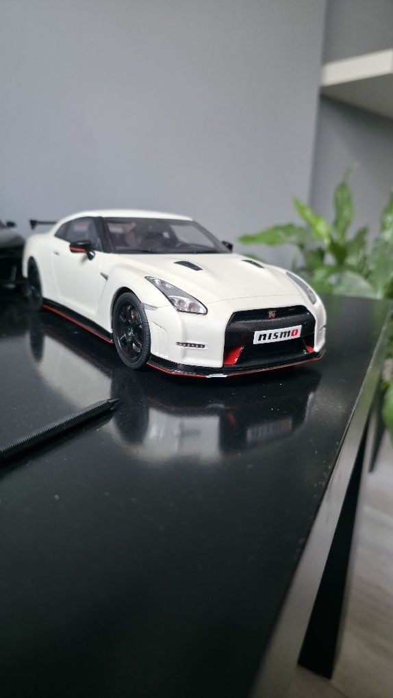 GT Spirit Nissan GT-R Nismo