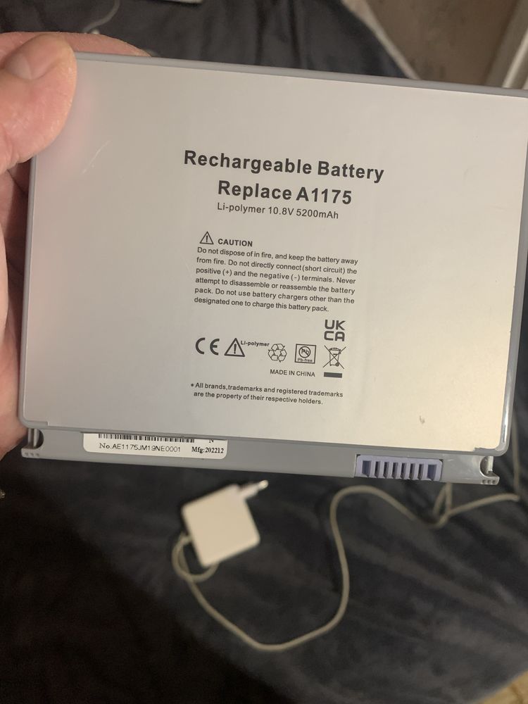 MagSafe 1 на 85W и аккумулятор