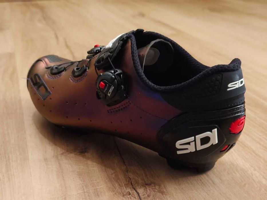 Sapatos de MTB Sidi Jarin Carbon, cor Iridescente