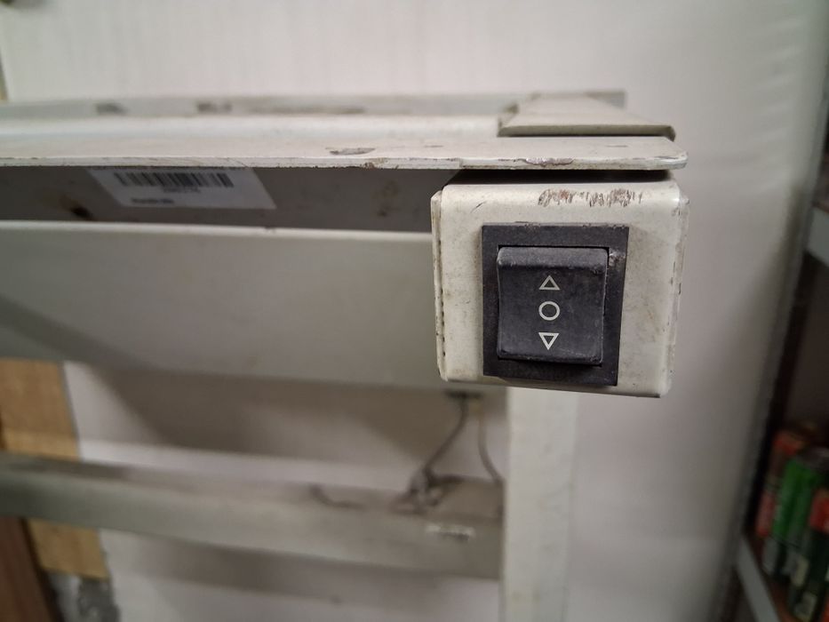 Stół przemysłowy  elektryczny  regulacja  wysokości