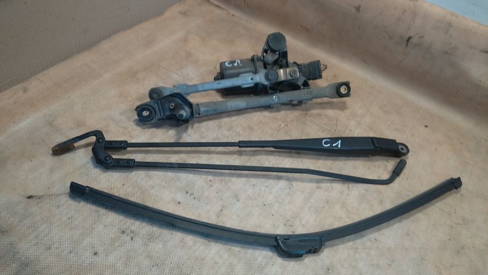 ) Citroen C1 Aygo silniczek wycieraczek ramiona EU mechanizm