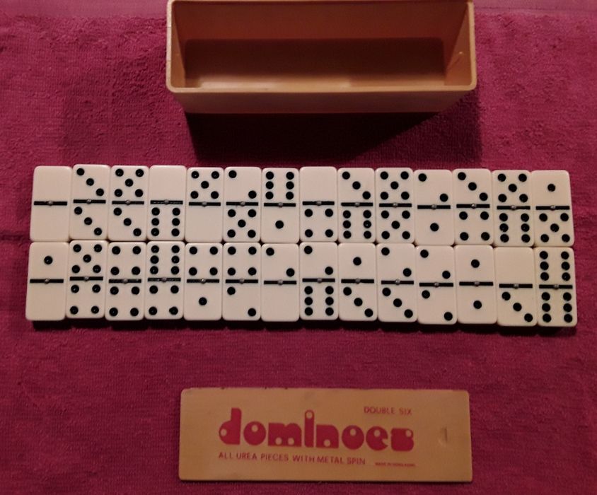 Jogo dominó vintage "Double six", como novo!