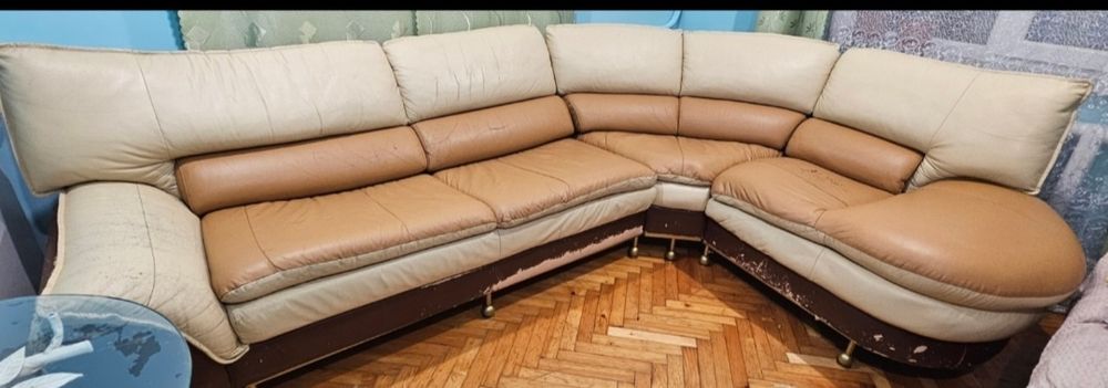 Продам диван кожаний