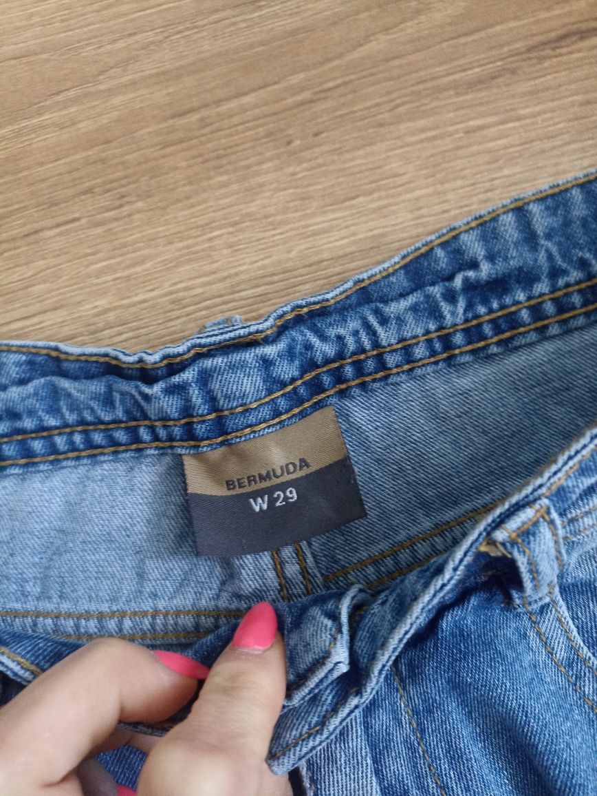 Spodenki jeansowe