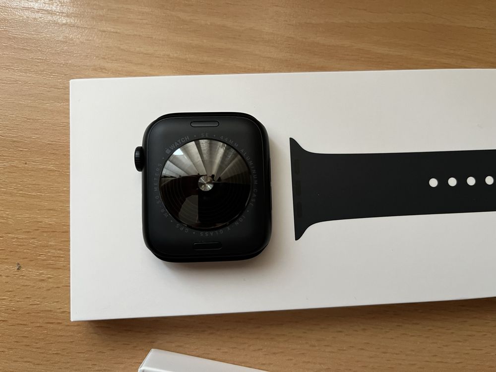 Apple watch SE2 Midnight 44m