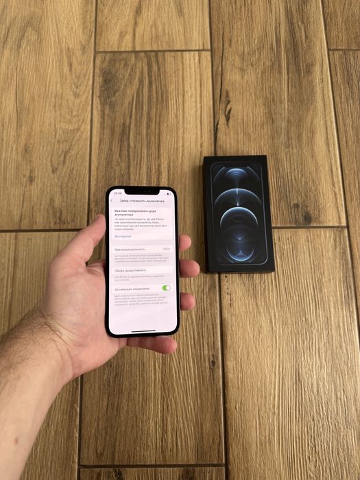 Iphone 12 Pro 256 , АКБ 100%  .