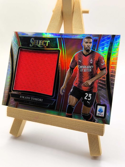 Karta Fikayo Tomori AC Milan Panini Select 23/24 Jersey Relic Koszulka
