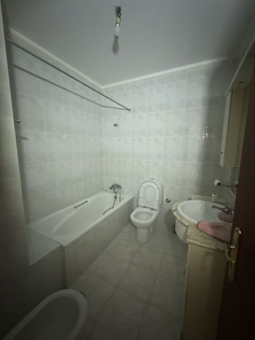 Arrenda-se apartamento t1
