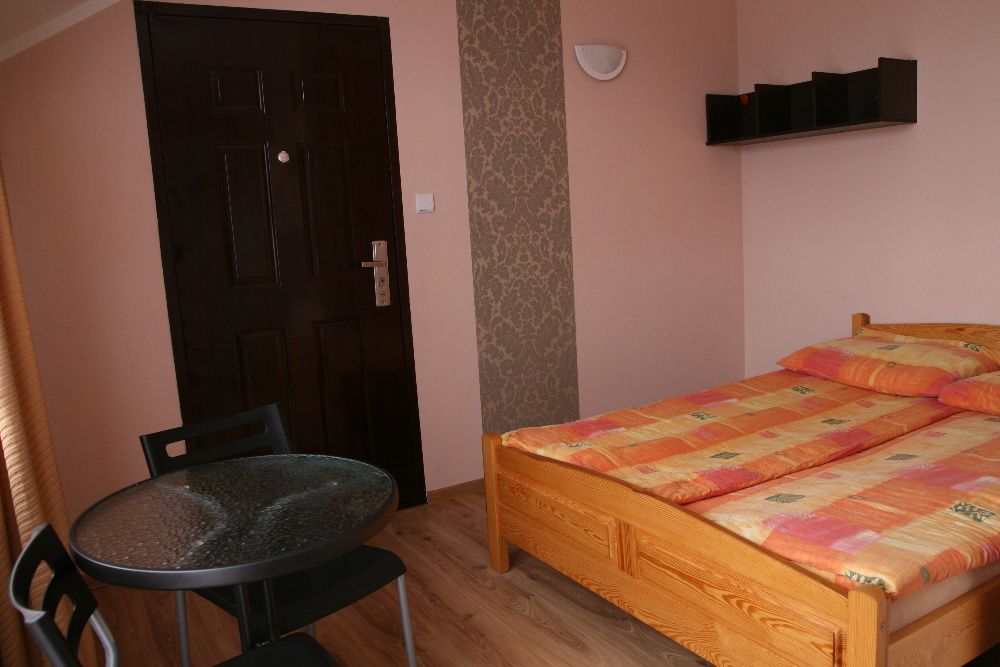 квартира для працівників, apartamento para empleados, kwatera