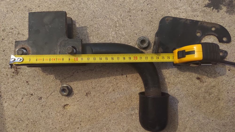 Engate de reboque + instalação elétrica