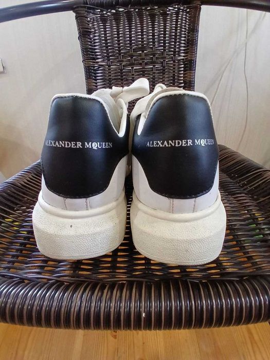 Кросівки Alexander McQueen 39