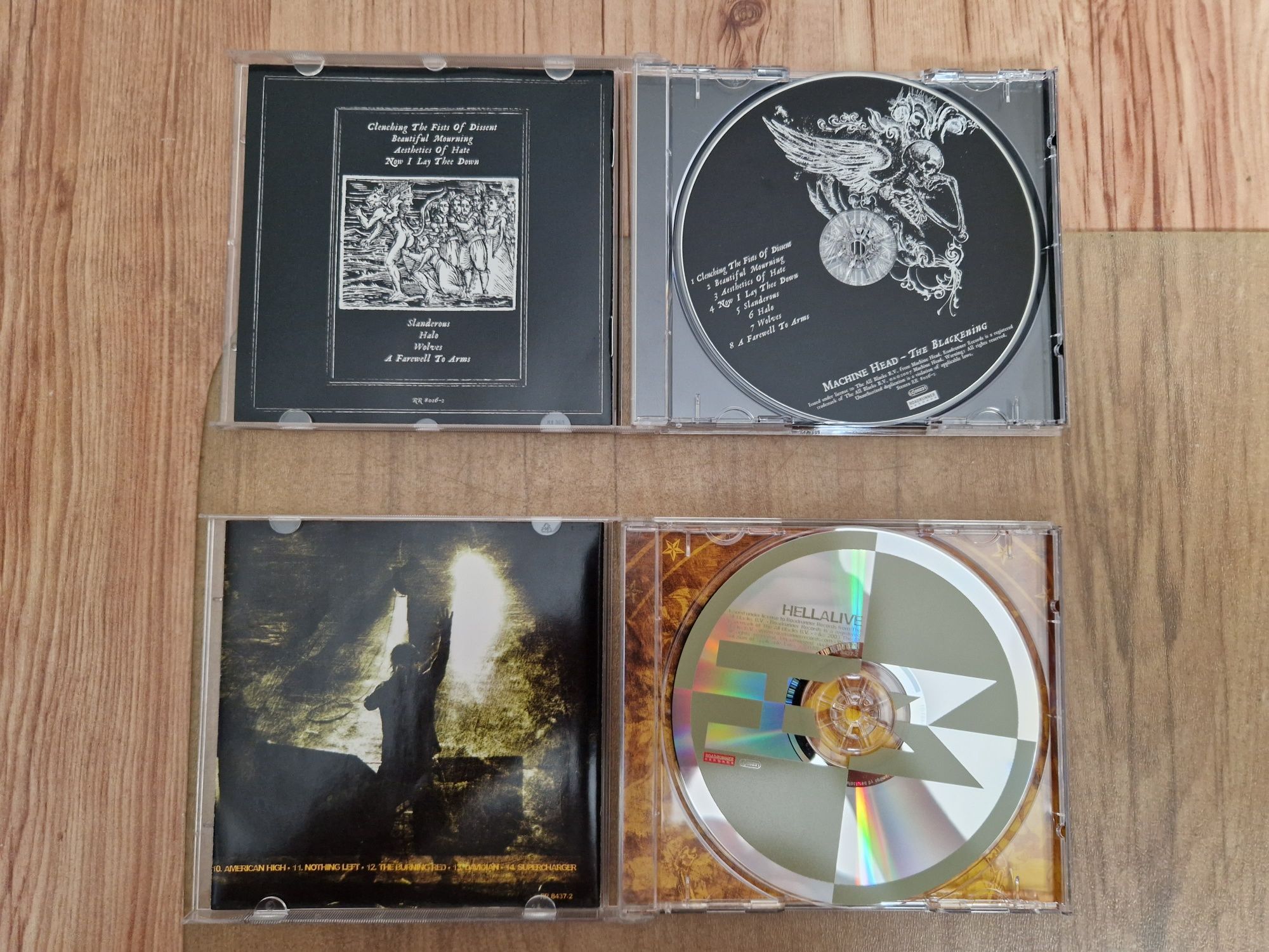 2 płyty CD zespołu Machine Head