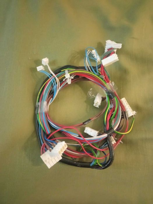 Внутренняя электропроводка стиральной машины INDESIT