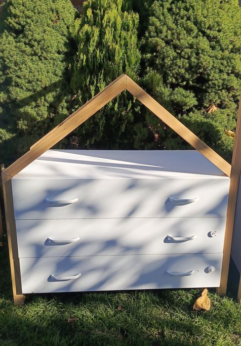 Zestaw mebli dziecięcych