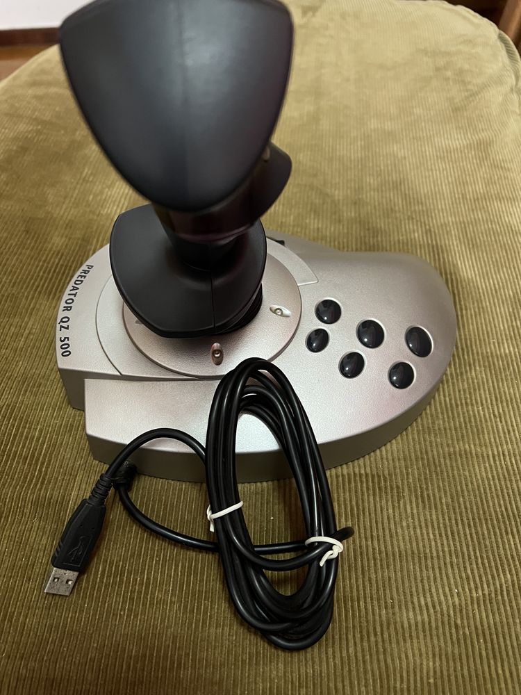 Joystick -Trust Predator QZ 500