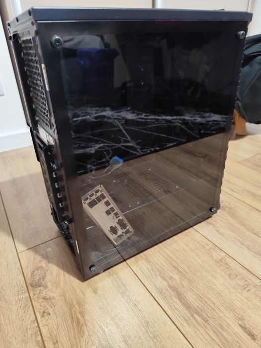 Płyta główna z ramem i dyskiem ssd
