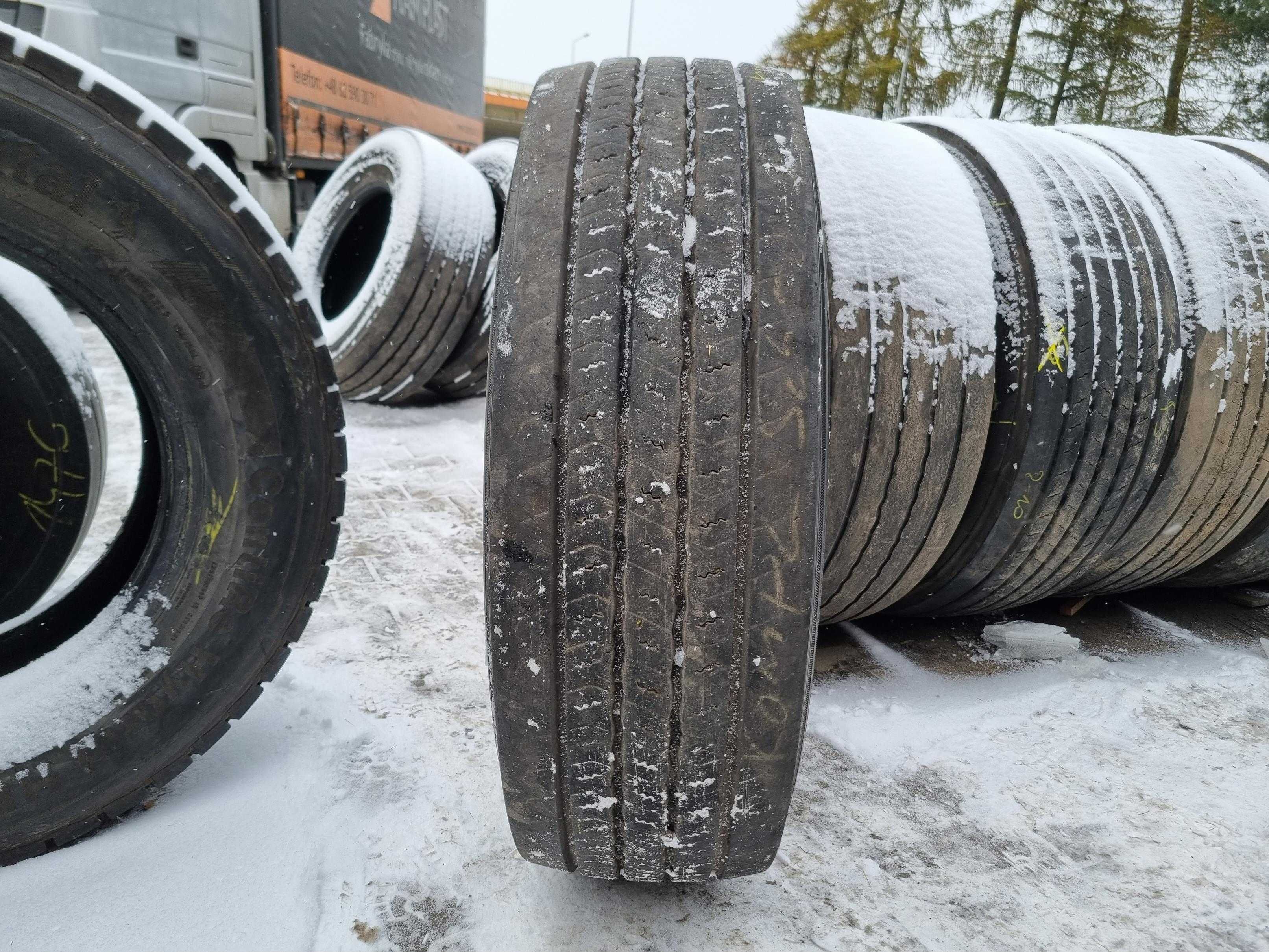 315/70R22.5 Opona UNIROYAL FH40 11mm Przód FH 40