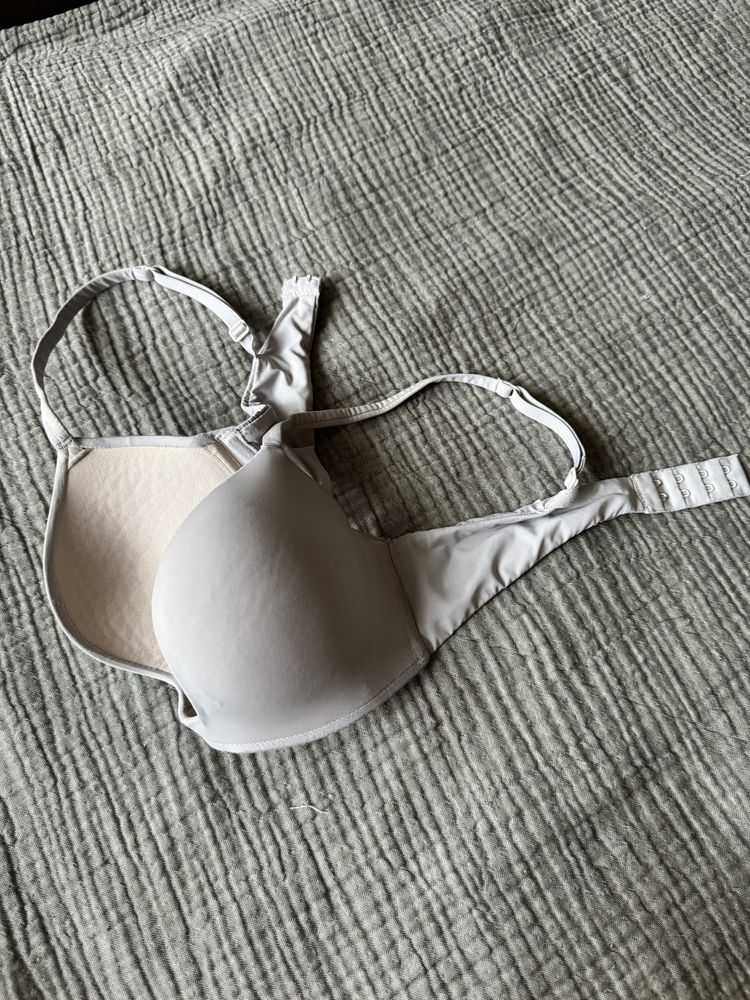 Intimissimi Monica 75 C jasny beż kremowy push up mikrofibra