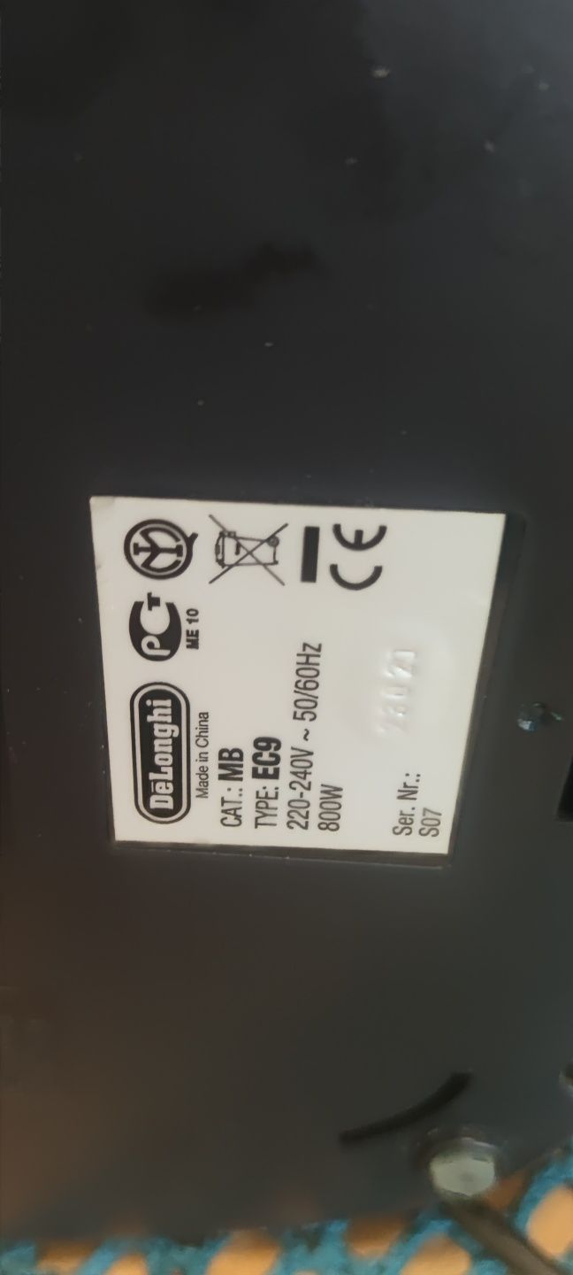 Ekspres ciśnieniowy DeLonghi