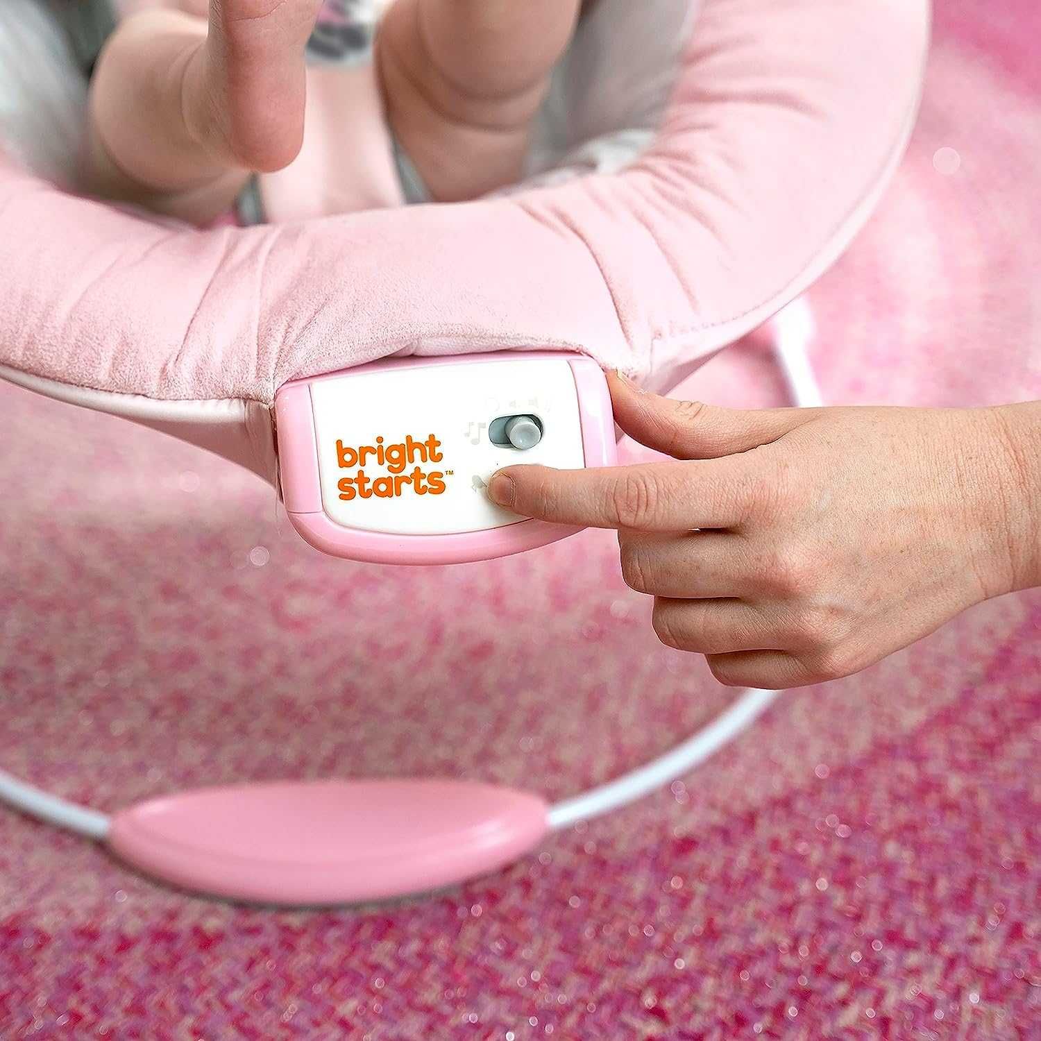 Bright Starts Disney Minnie Mouse Bouncer z uspokajającymi wibracjami
