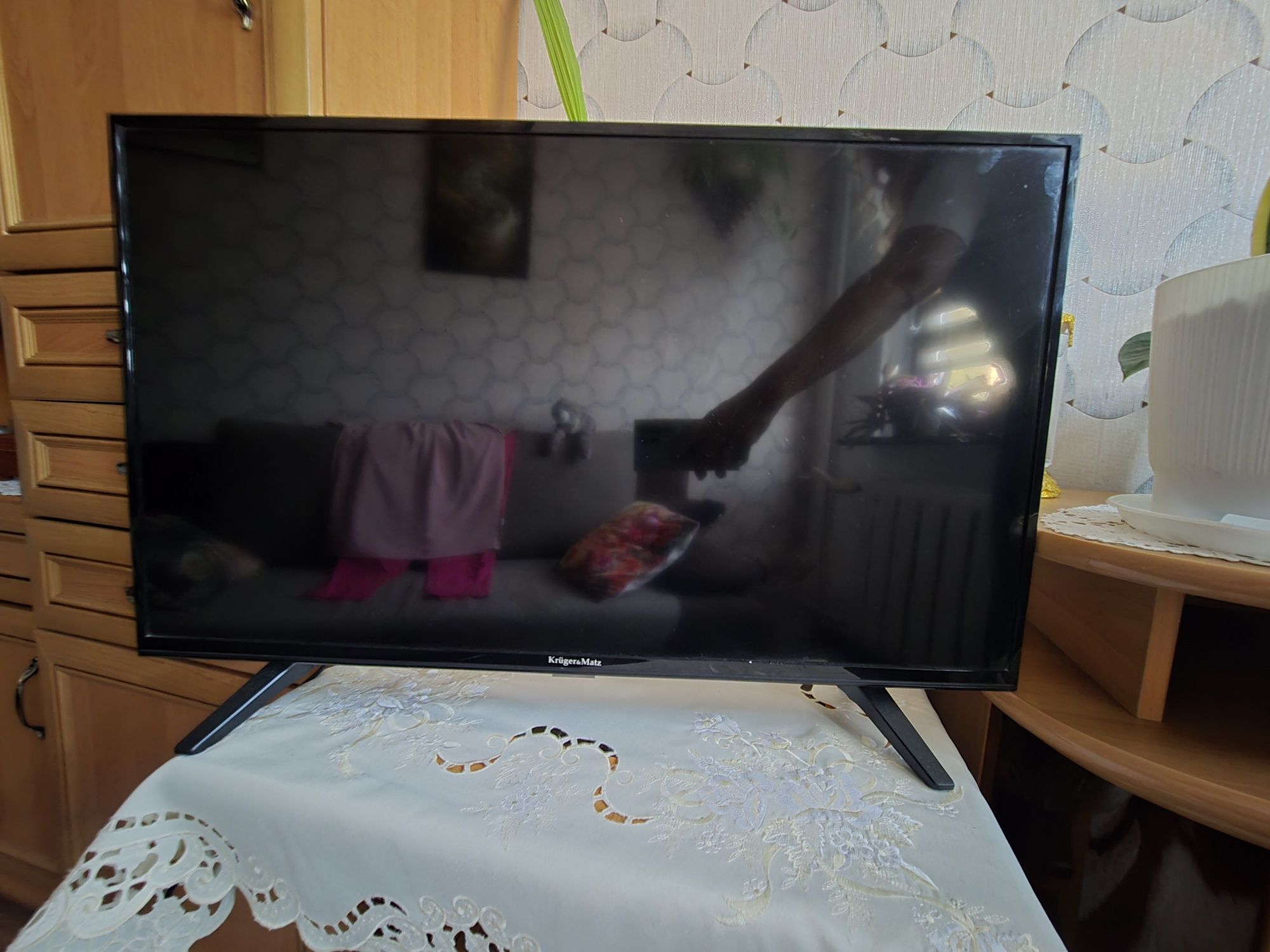 Telewizor kruger&matz 33 cale