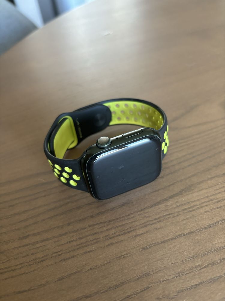 Apple watch series 7