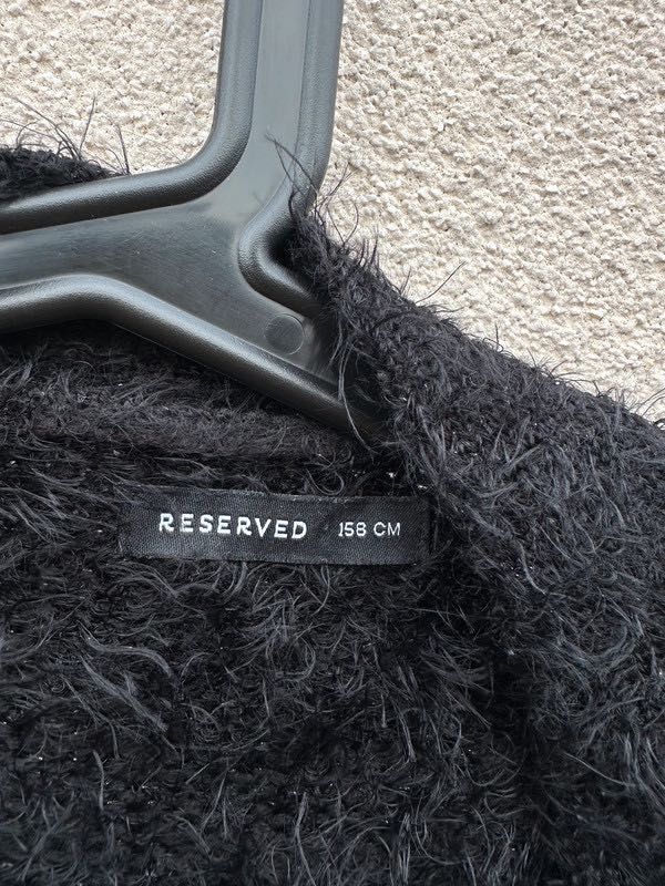 kardigan czarny r reserved 158 cm używany XS sweterek futrzany