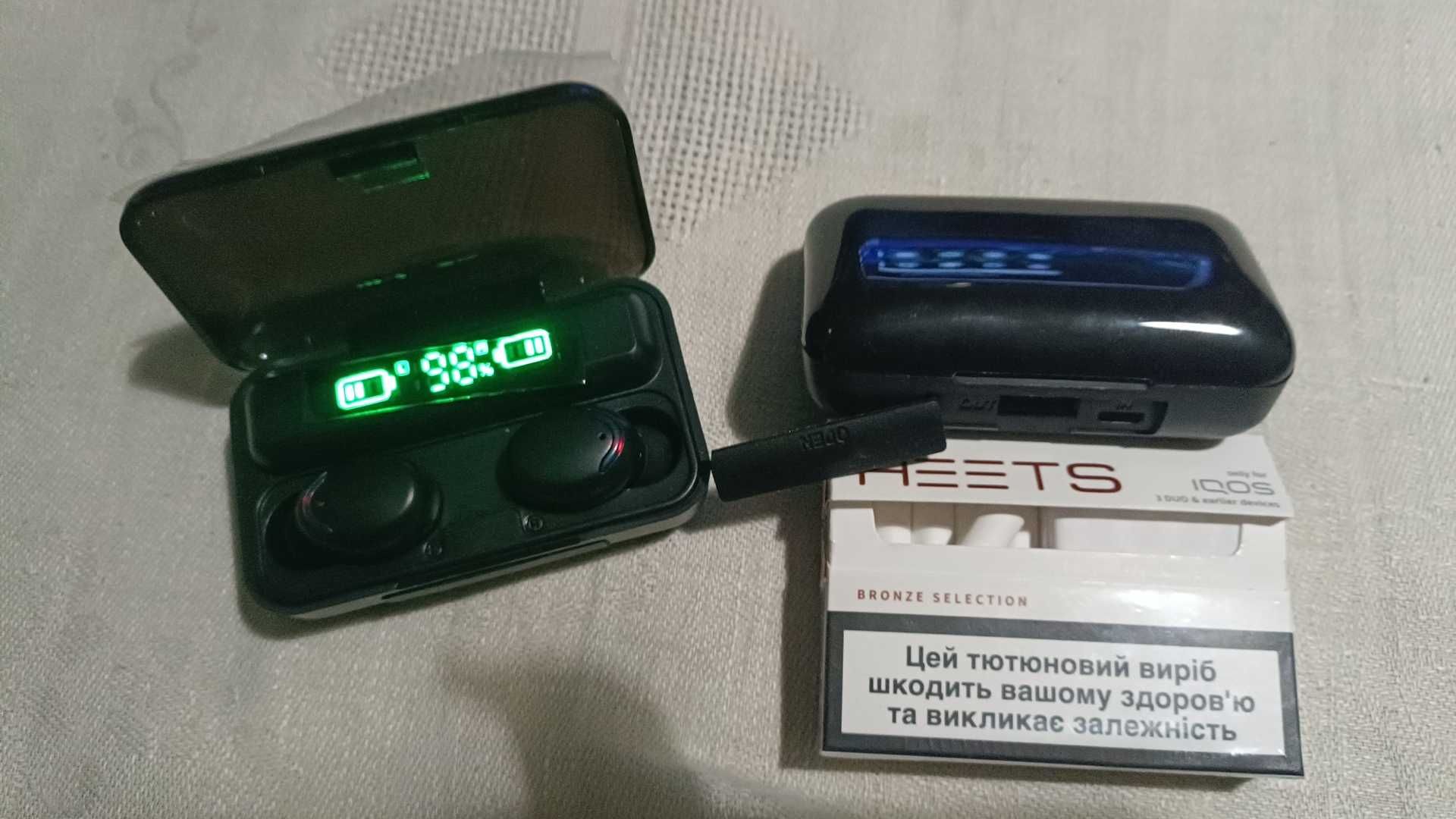 Беспровод. сенс. наушники TWS F9 V5.1 Черные с цифр.зарядным PowerBank