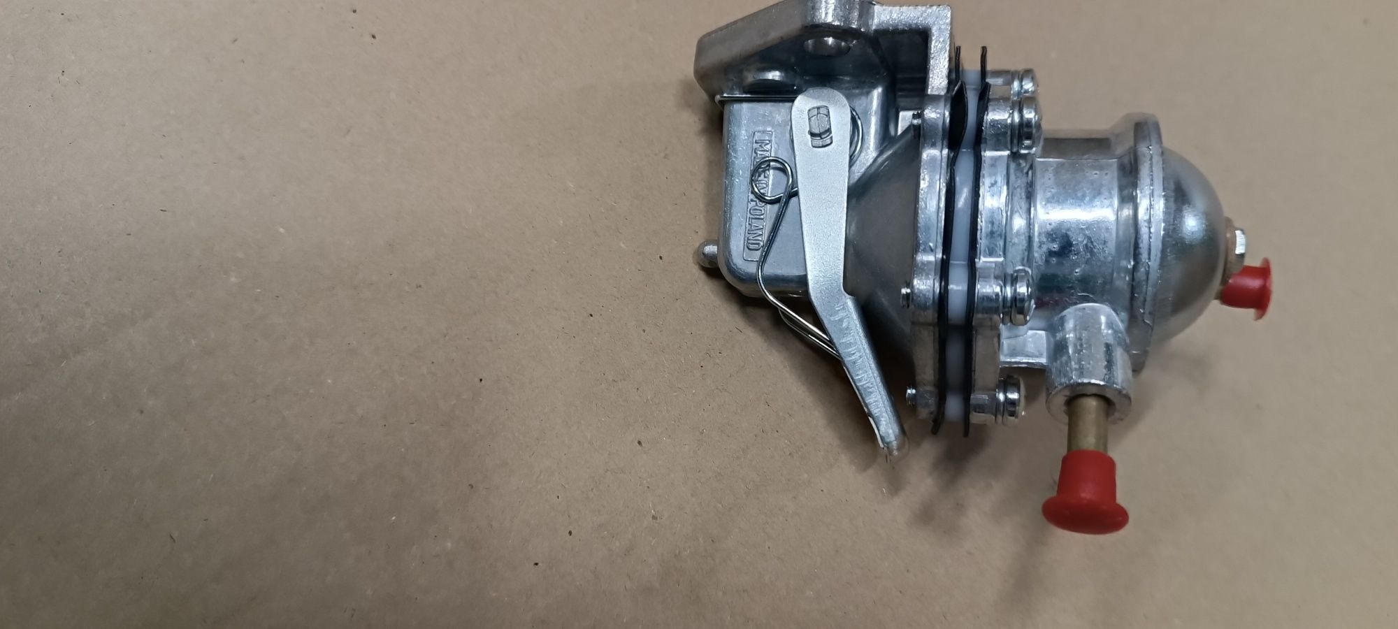 Fiat 126p pompka paliwa z ręcznym wspomaganiem nowa