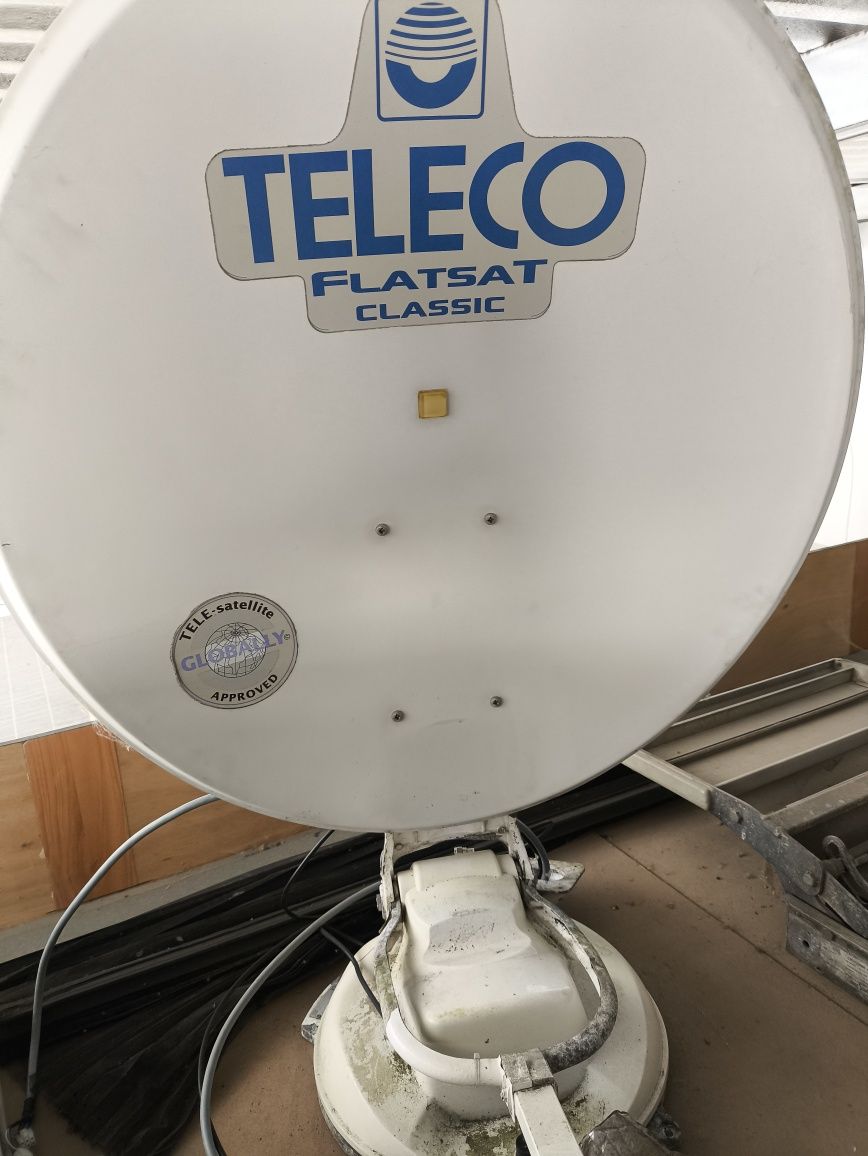 Antena parabólica teleco(autocaravana)