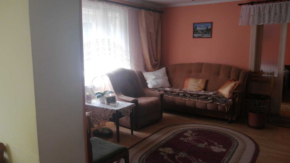 Продається будинок місто Тячів