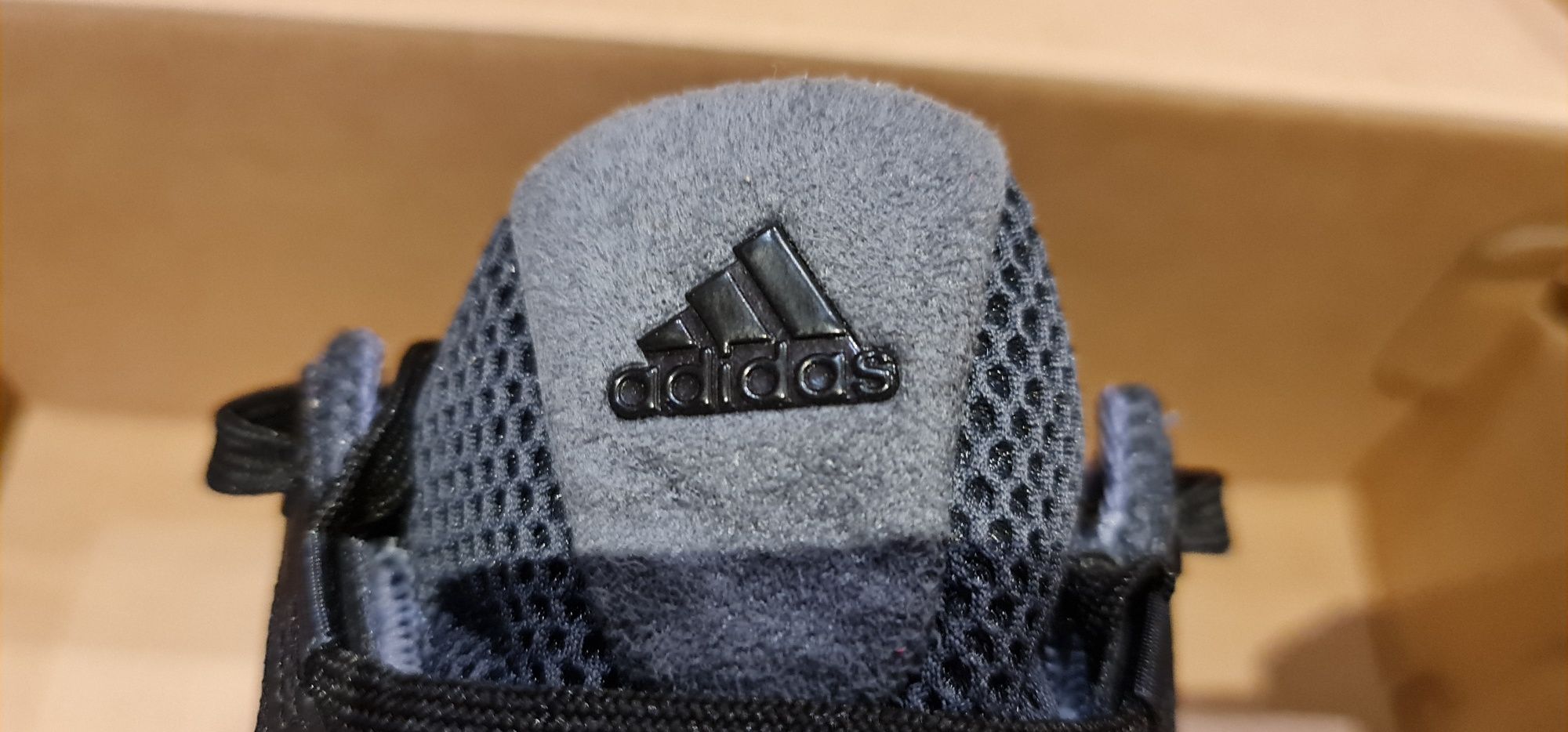 buty Adidas Boost ( w sprzedaży też buty nike air puma jordan kobe )