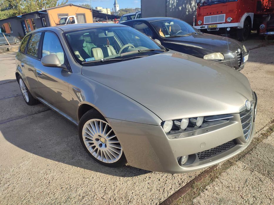 Alfa Romeo 159 * 2006 rok * 1.9 diesel * długie OC