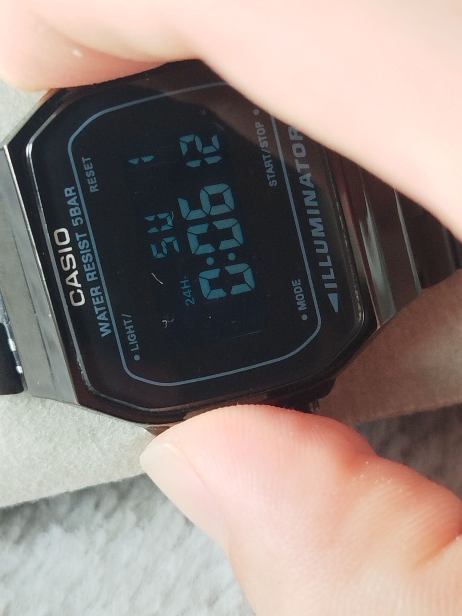 Zegarek Casio Vintage A168WE black digital retro unisex old money y2k