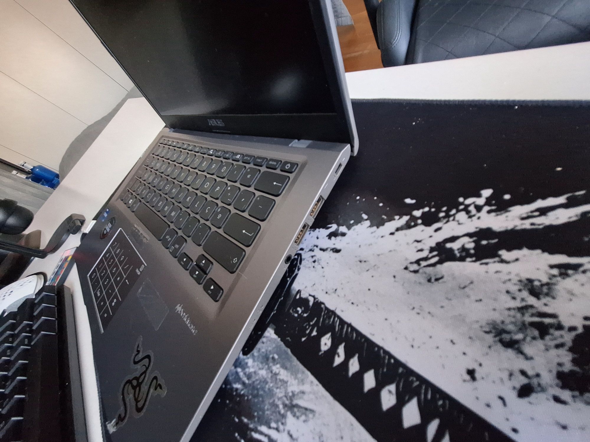 Portátil Asus Gaming VivoBook F415 i5 8GB 1TB SSD