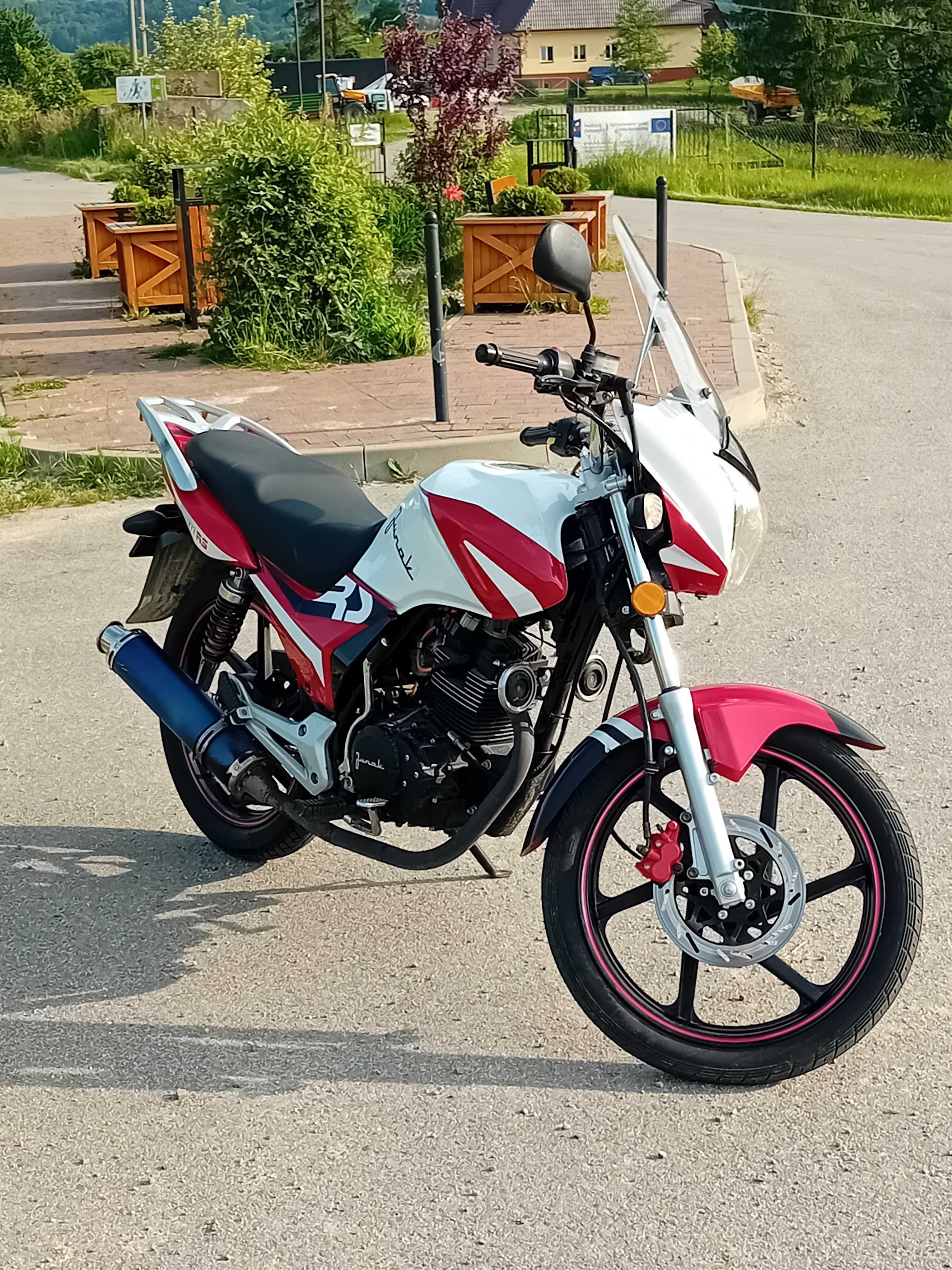 Junak 122 RS szosowo-turystyczny