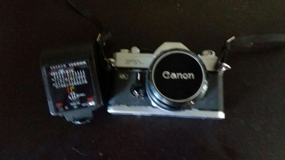 Máquina fotográfica analógica