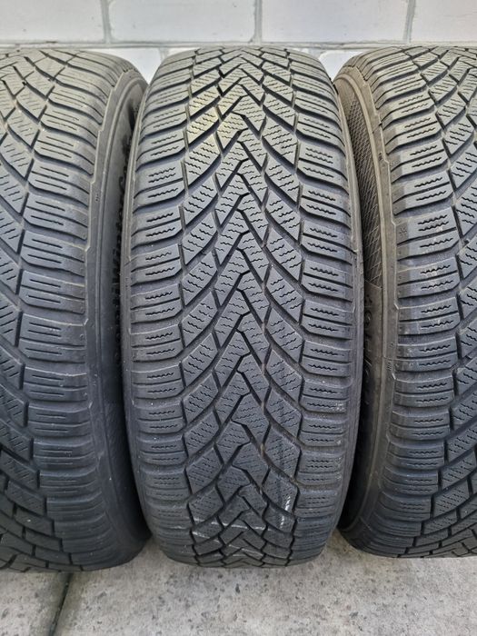 Резина, шины, колеса - 195/65 R15. Continental зимняя.