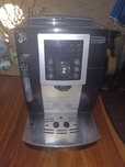 DeLonghi ecam 23.210 czarny 15br made on italy