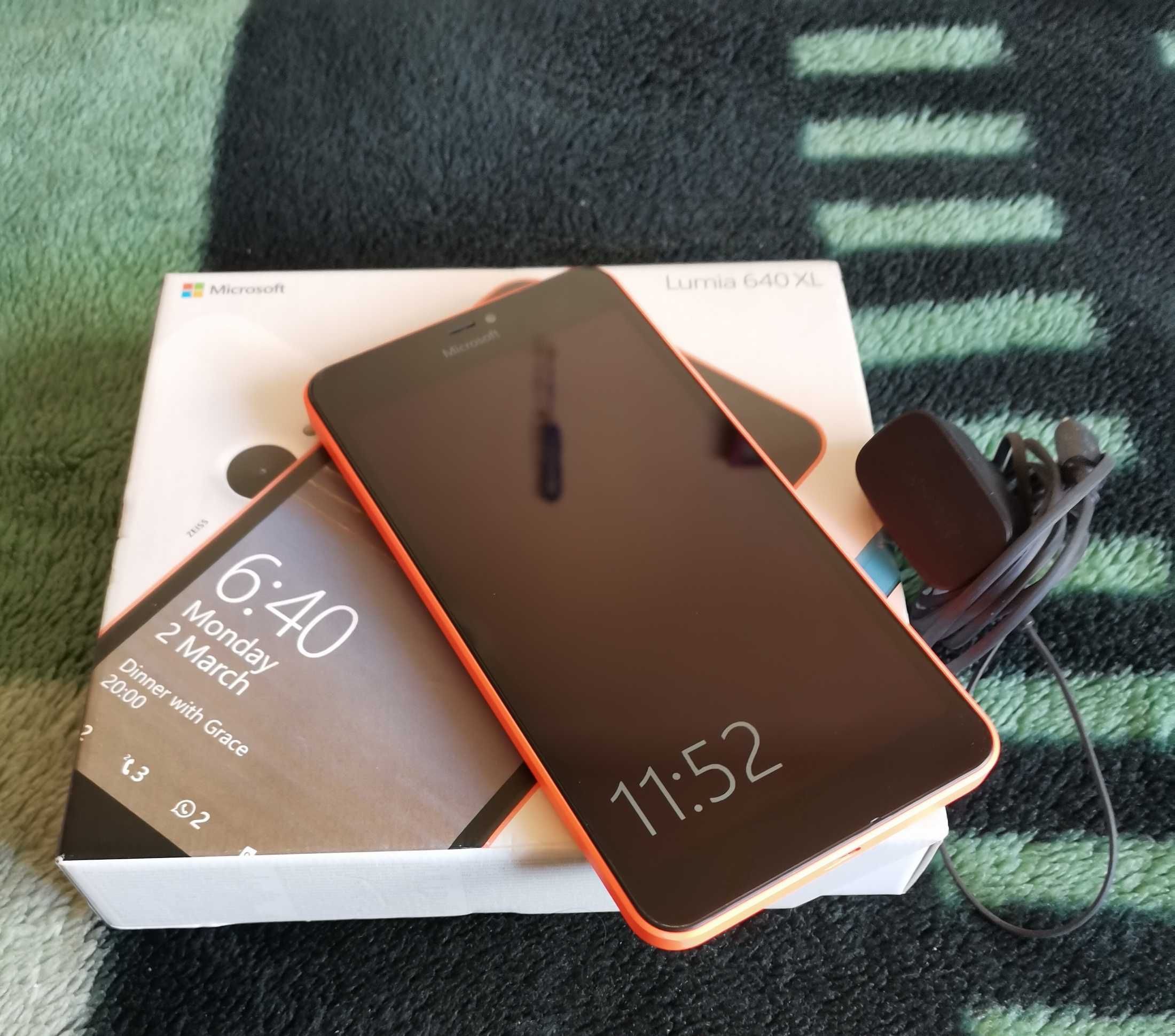 Microsoft Lumia 640 XL Dual SIM Pomarańczowy