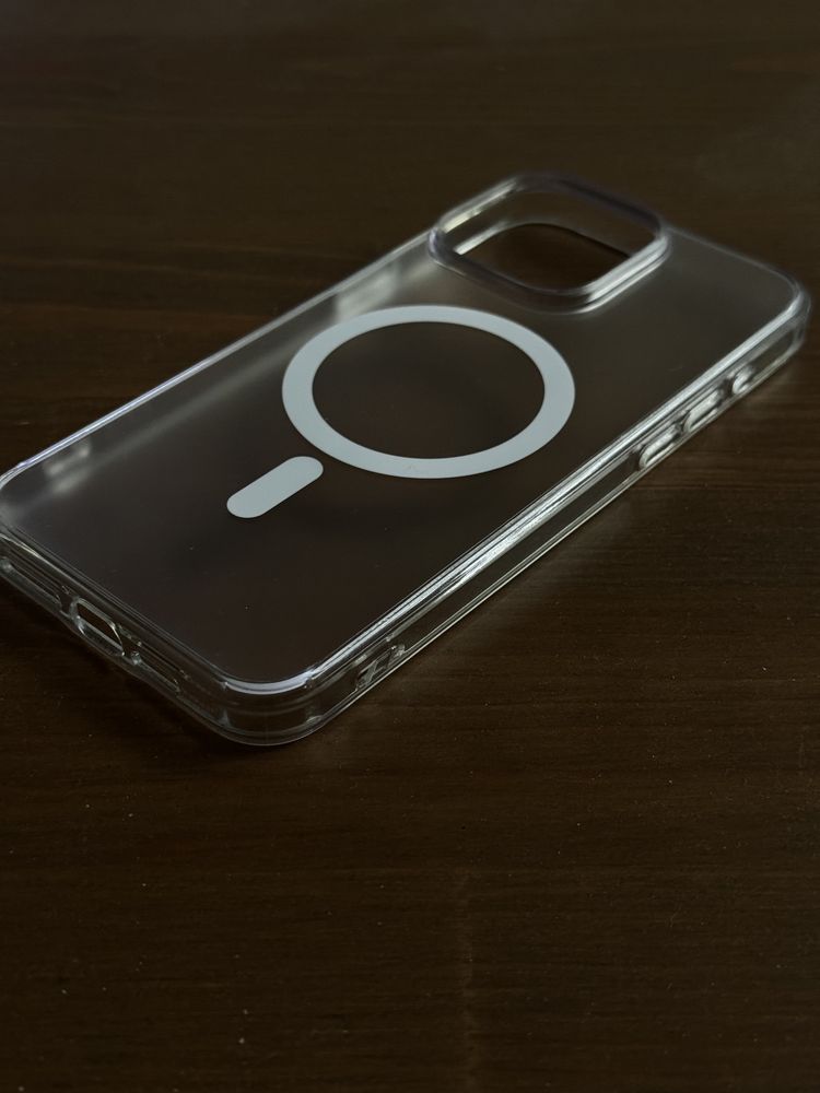 iPhone 15 Pro Max Ringke Fusion case Magsafe