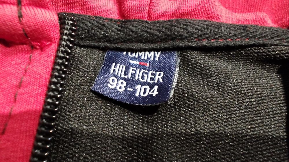 Dres Tommy Hilfiger 98-104