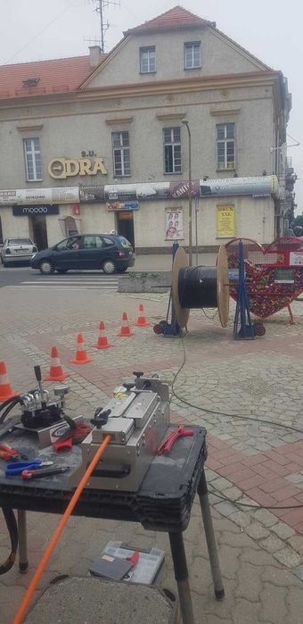 Spwanie światłowodów / Wdmuchiwanie światłowodów - naprawa internetu