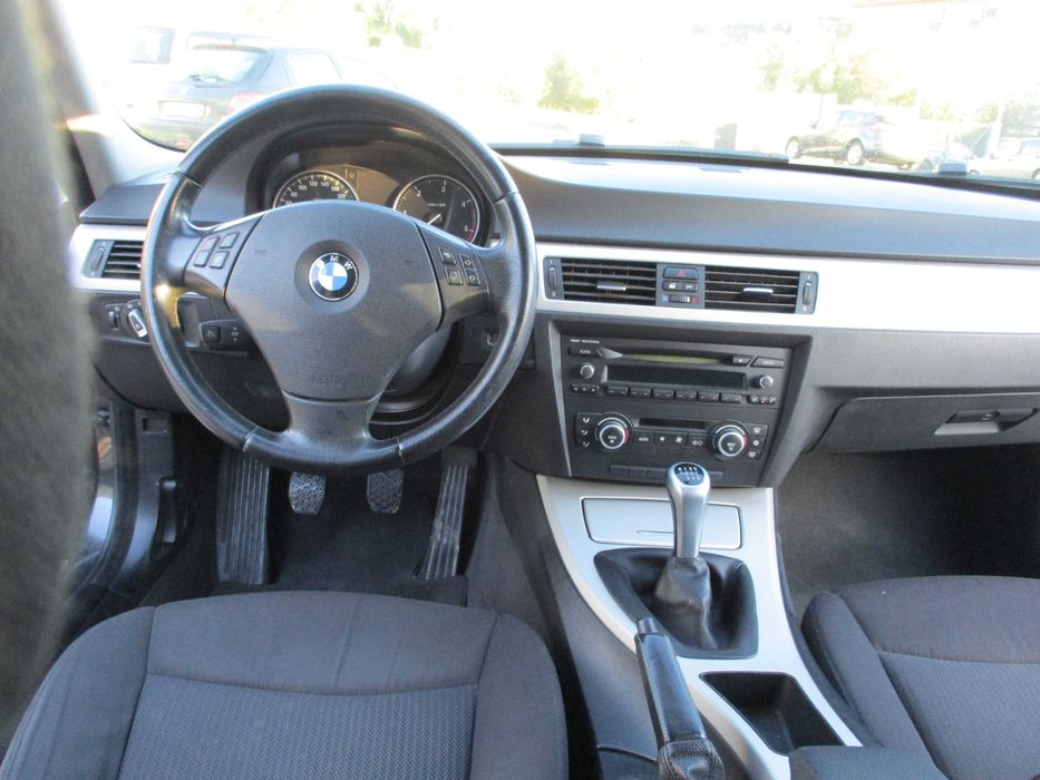 BMW 320 D TOURING NACIONAL TETO ABRIR PANORAMICO REVISAO E GARANTIA