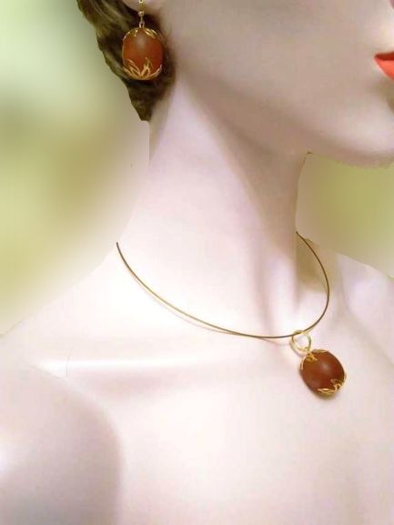 Крупный набор : серьги и подвеска из антикварного янтаря, ручная работ