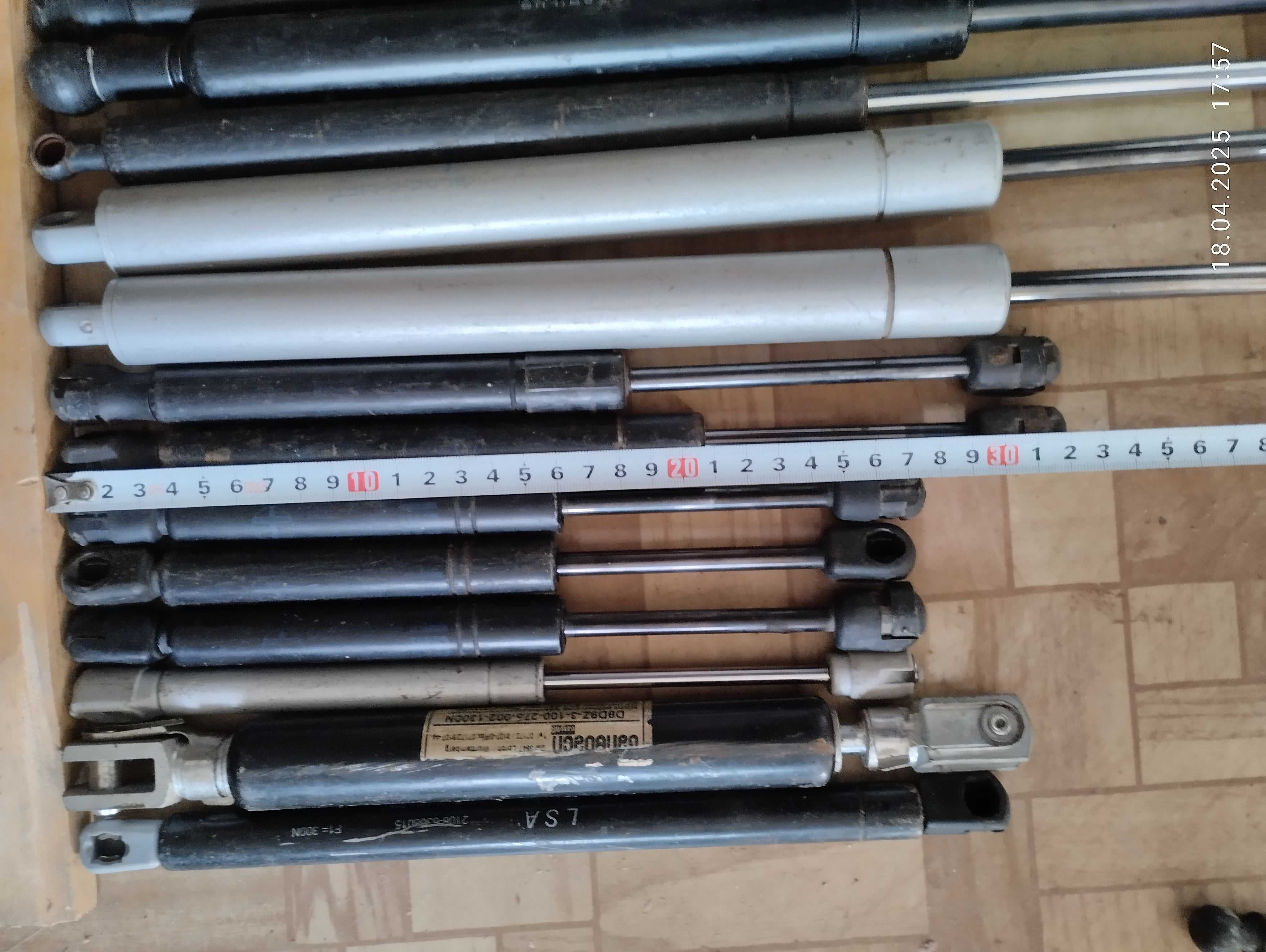 Газовый упор на ляду амортизатор ляды