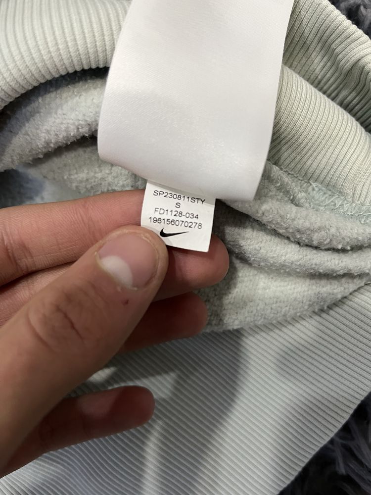 Світшот Nike (найк центр лого, центр свуш)